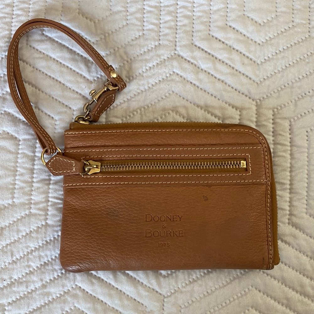Dooney & Bourke Wristlet